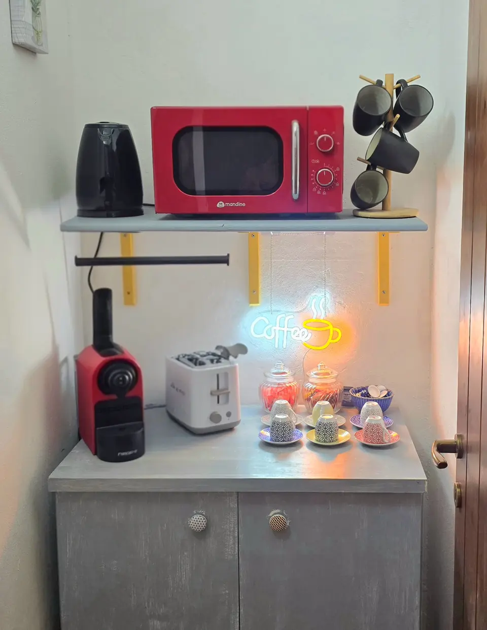 Die Kaffee-Ecke in der Küche